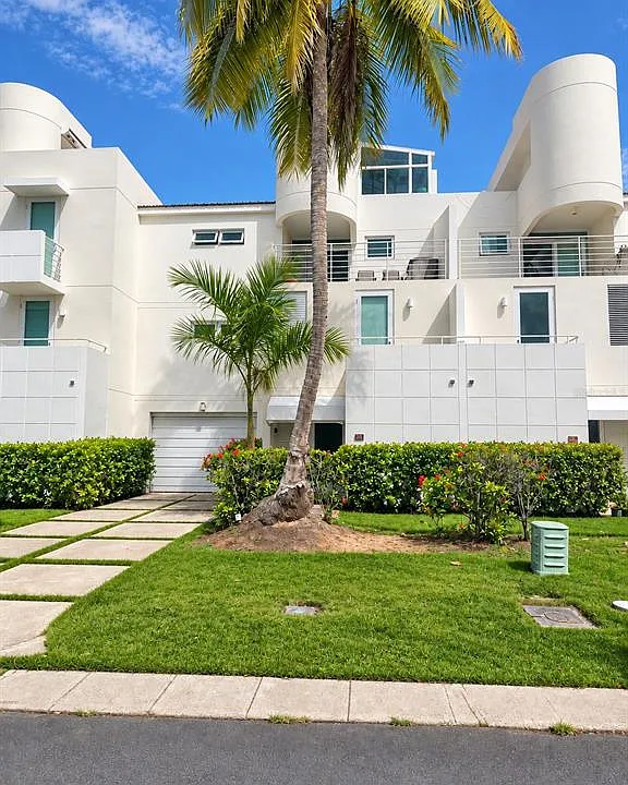 163 Villas De Golf Est