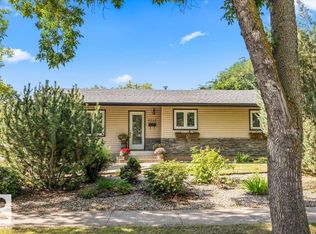 9212 93rd St, Fort Saskatchewan, AB T8L1M1