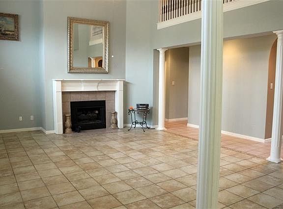 5th image of 4508 Huntwick Dr