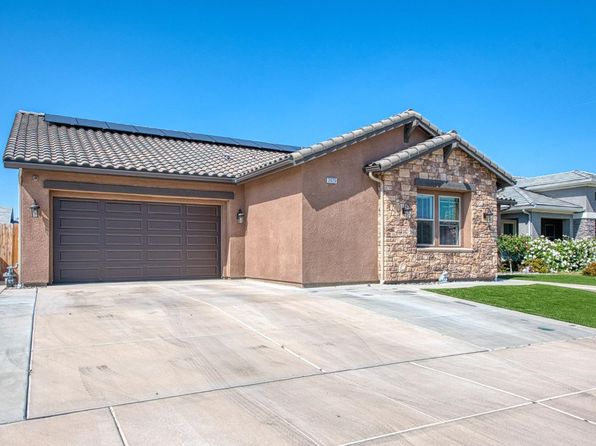 2025 Hemma St, Kingsburg, CA 93631