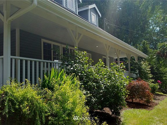 3rd image of 21975 Orca Ln NE