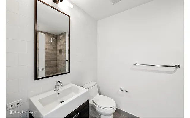 Sold by Douglas Elliman | media 27