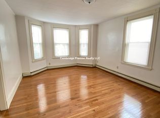 236 Elm St #3A, Cambridge, MA 02141