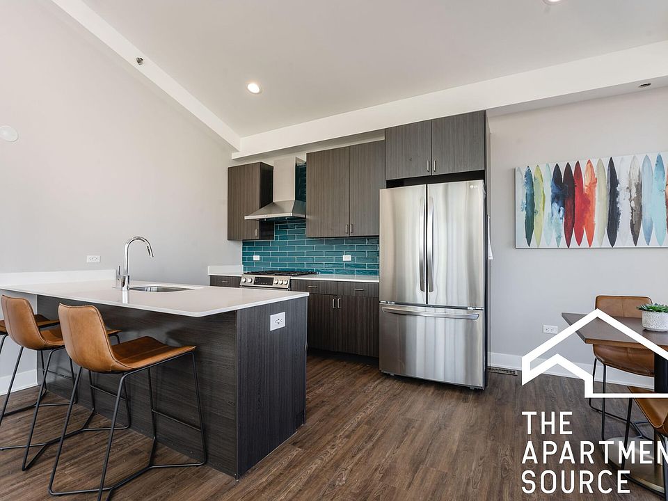 1st image of 1555 W North Park Ave #401
