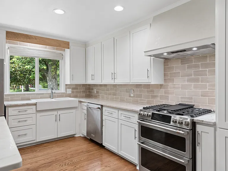 5004 Danby Dr — Photo 19