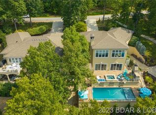 294 Grand Cove Rd, Sunrise Beach, MO 65079