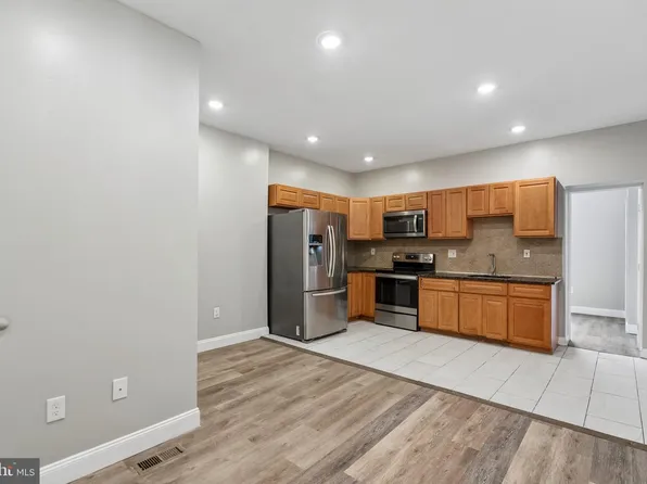 439 E Washington Ln, Philadelphia, PA 19144