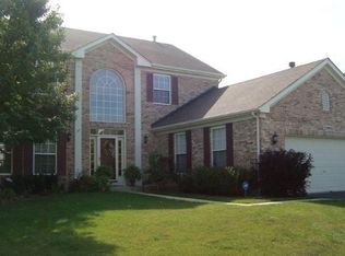 2705 Tiffany St, Aurora, IL 60503