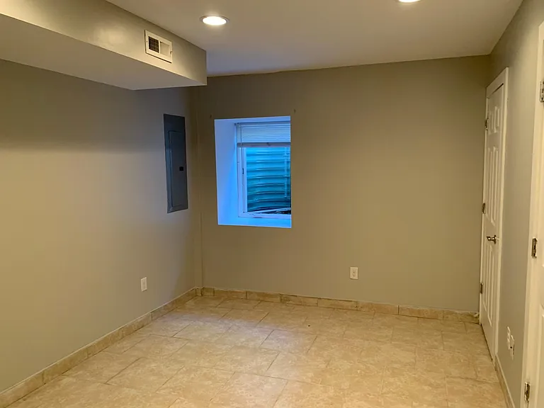 3409 Fairmount Ave — Photo 14