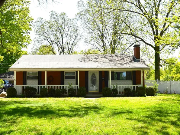 630 W Adams St, Millstadt, IL 62260