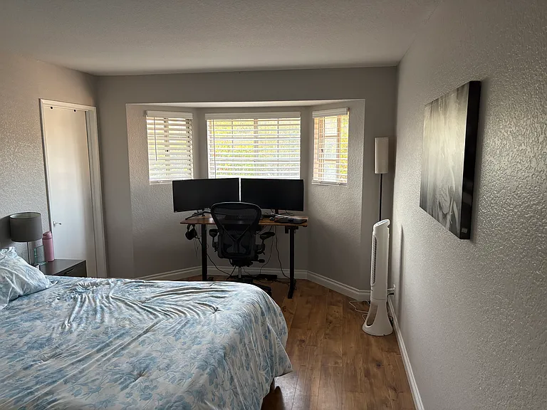 Master Bedroom #2 view once you step in. Lots of natural light from 3 windows