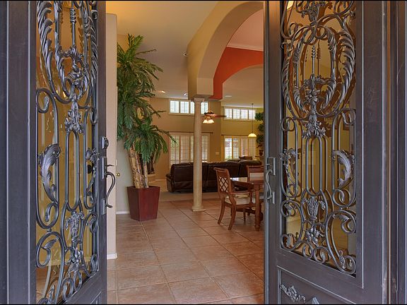 3rd image of 3532 Tierra Flor Pl