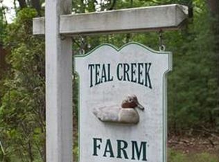 26 Gardner St, Salisbury, MA 01952