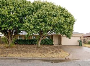 1019 Mapleview Dr, Arlington, TX 76018