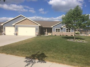 1007 Railroad St, Appleton, WI 54915