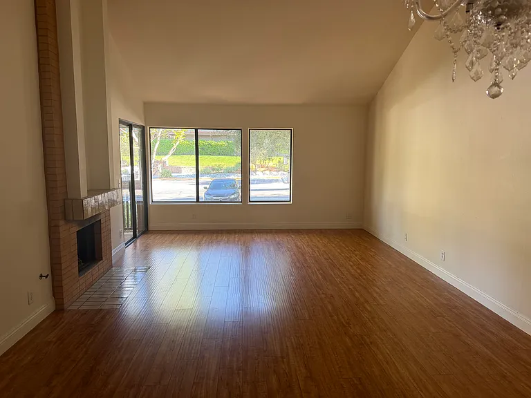 2500 E Willow St #209 — Photo 3