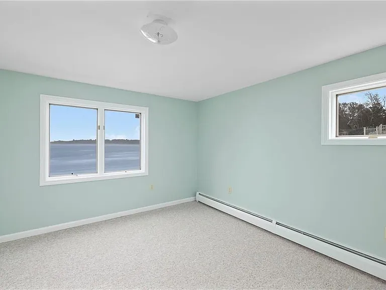 79 Boyce Ave — Photo 24