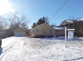 235 River Ln, Loves Park, IL 61111