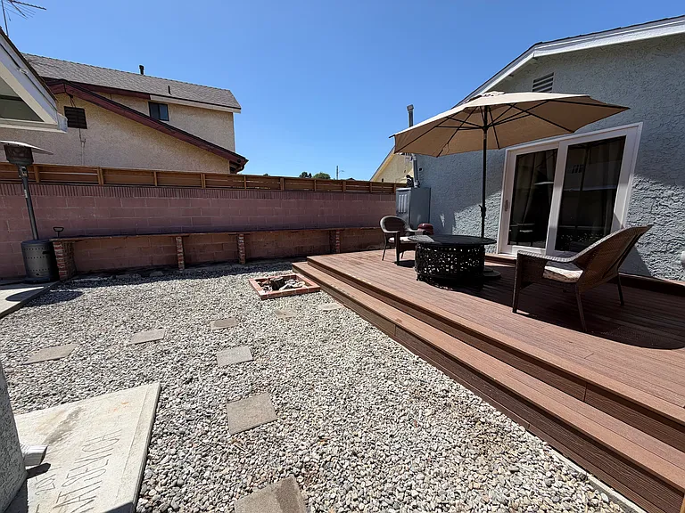 957 W Summerland Ave — Photo 14