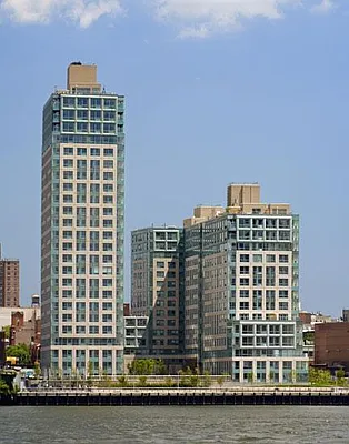 Sold by Town Residential | media 17