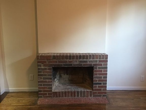 5th image of 35 W 64th St APT 7C