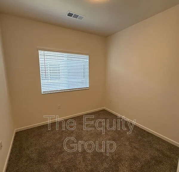 725 S Pinkham #101 — Photo 23