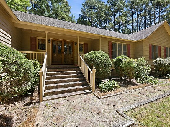 3rd image of 2534 Purnell Rd