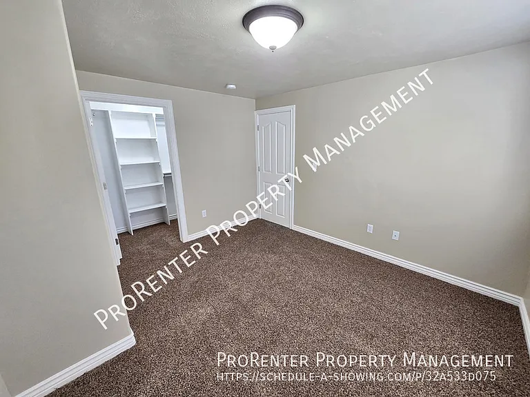 1911 S 1485 W — Photo 29
