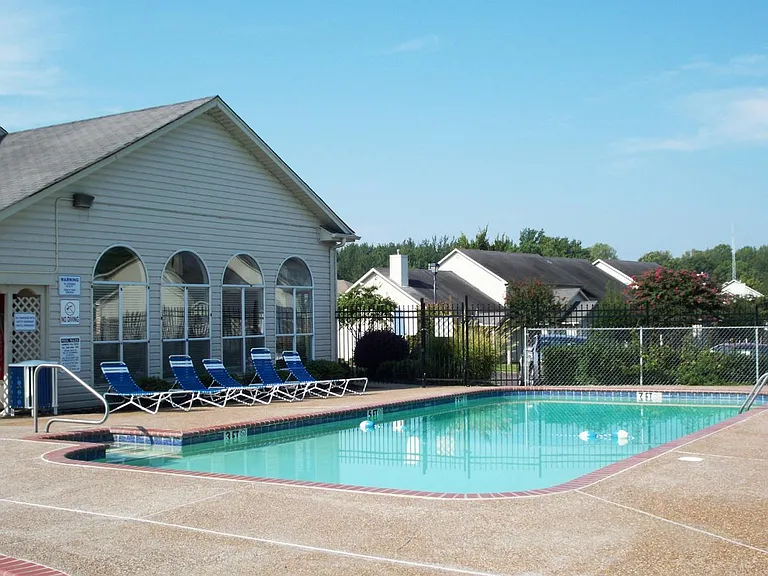 1800 Joy Cir — Photo 13