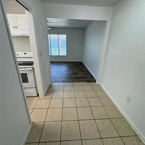 1727-1727 NE 2nd St #4 — Photo 7