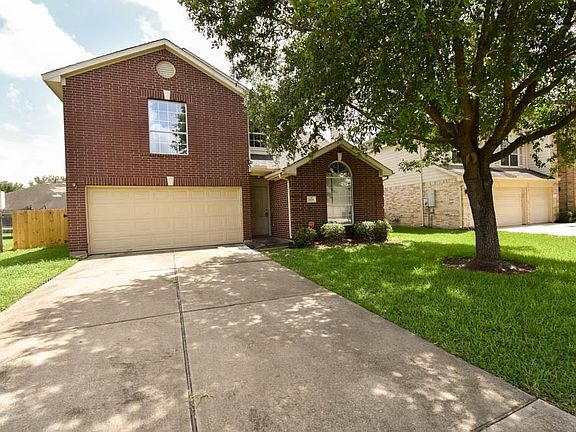2nd image of 1115 N Magnolia Dale Dr
