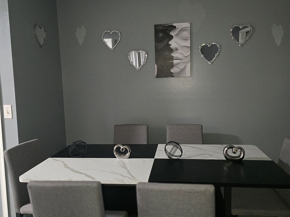1st image of 214 Liberty St #1