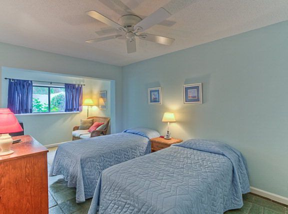 5th image of 541 Beachview Dr