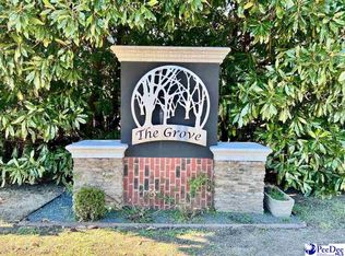 1152 Grove Blvd, Florence, SC 29501