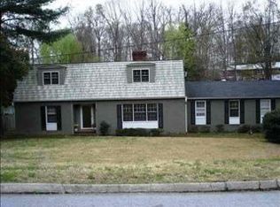 1 Wildwood Rd, Greenville, SC 29615