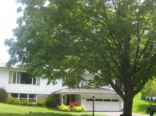 123 Margo Ln, Fayetteville, NY 13066