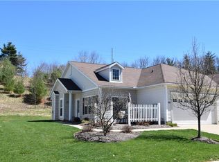 4196 Greenway Trail St NW, Massillon, OH