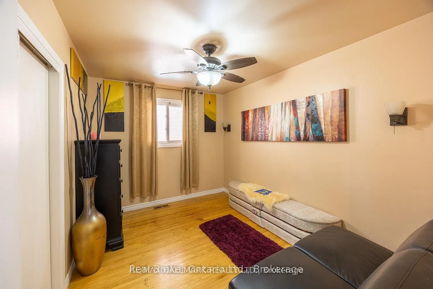 2 bed, $2,350 — Photo 4