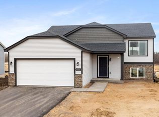 6721 376th St, North Branch, MN 55056