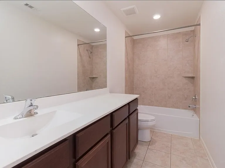 15310 Albert Oak Dr — Photo 19