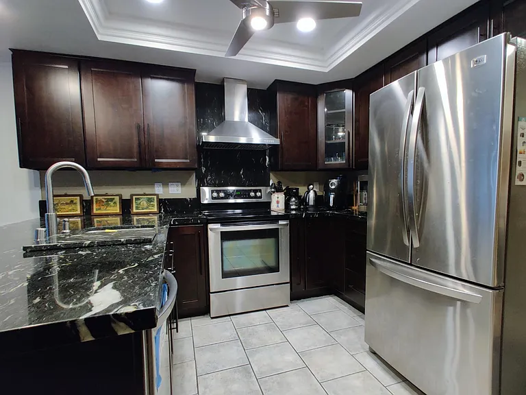 Mirabel Ln — Photo 16