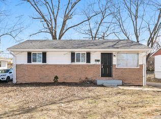 10712 Spring Garden Dr, Saint Louis, MO 63137