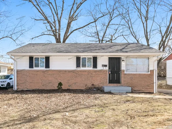 10712 Spring Garden Dr, Saint Louis, MO 63137