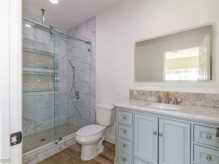 60 E Levi Ave — Photo 55