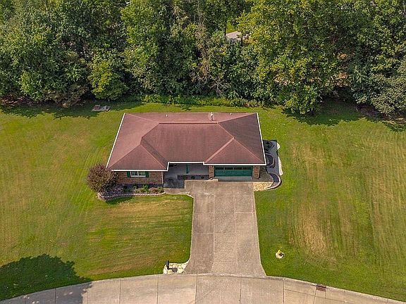 4th image of 1348 Westwood Hills Dr