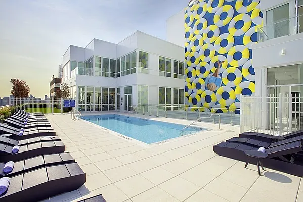 Rented by Metro Loft Management | media 18