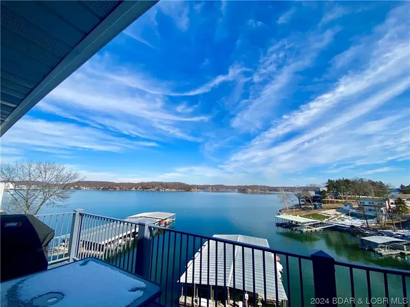 147 Woodcrest Dr #3A, Lake Ozark, MO 65049