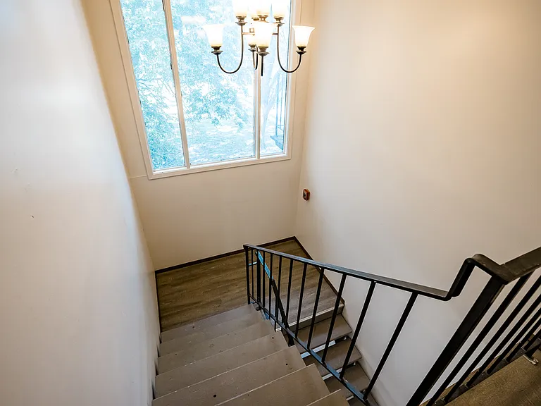 1728 S 14th St #13 — Photo 26