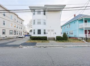 107 Hughes Ave, Pawtucket, RI 02861