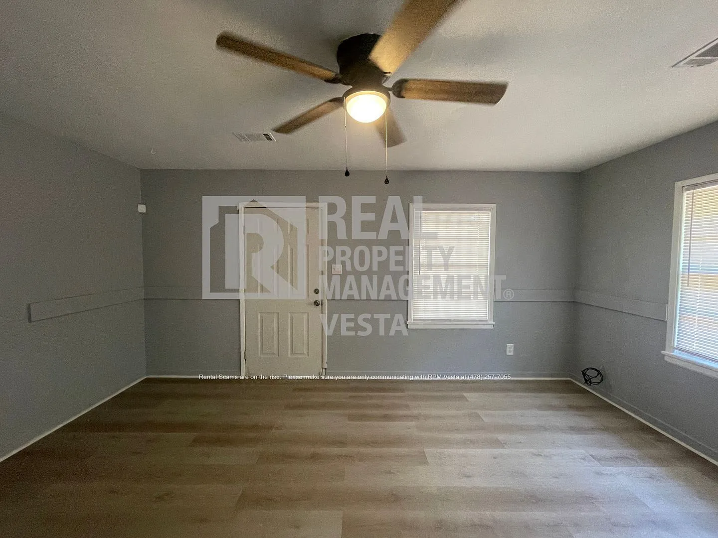 2 bed, 1.0 bath, $850 — Photo 3